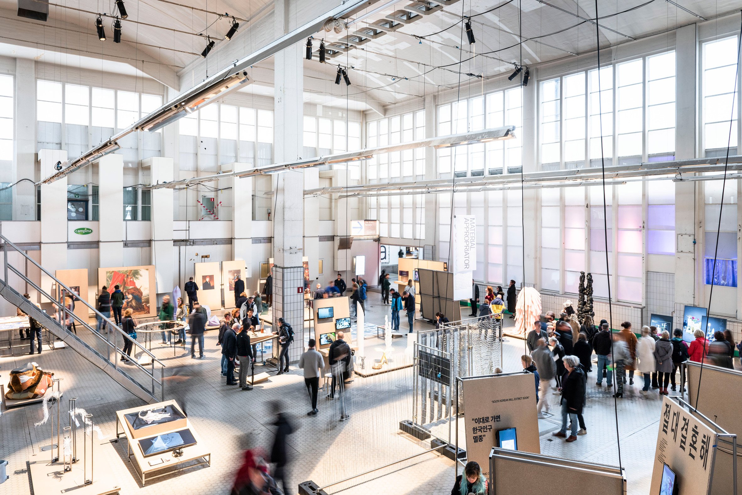 Dizayn Həftəsi sərgi zalı